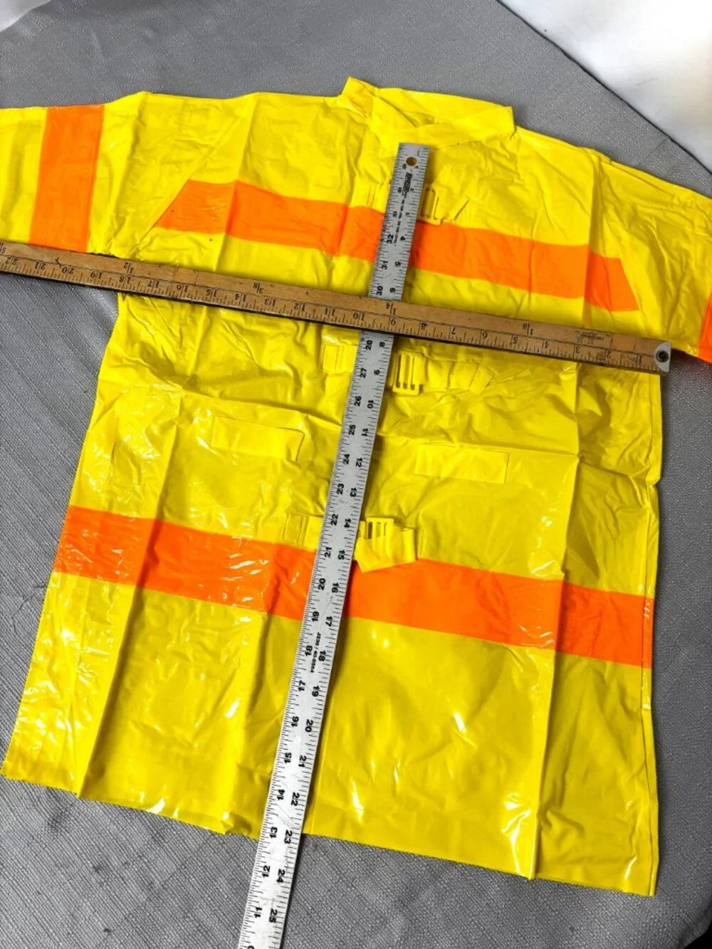 Tots child Firefighter Yellow costume NOS NWT Sz 4-6